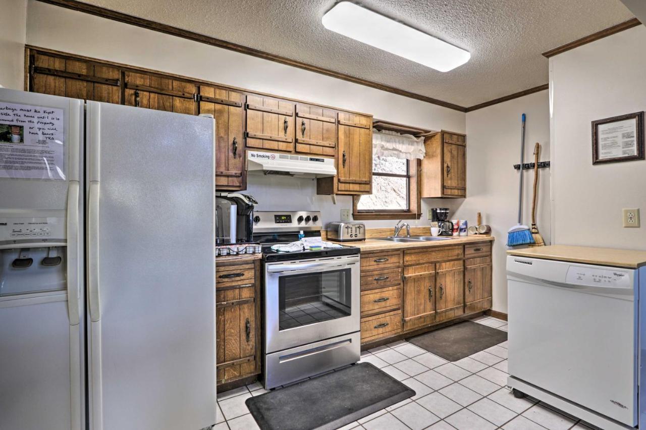 Hébergement de vacances Smoky Mountain 4 Acres, 3 Mi To